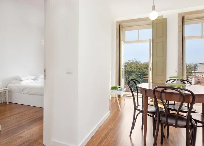 Belly Angel - Historic Center